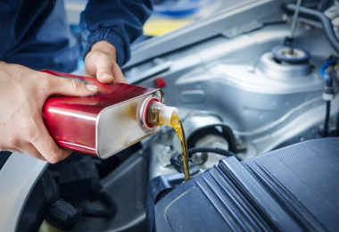 5 Things to Know About Oil Changes for Your Car